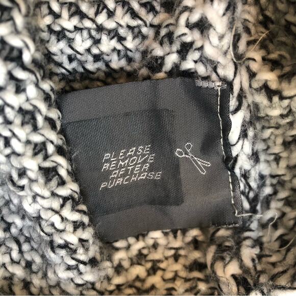 Everly Cableknit Sweater Womens Crewneck Oversized Chunky Long Cozy Gray Warm - Picture 11 of 11